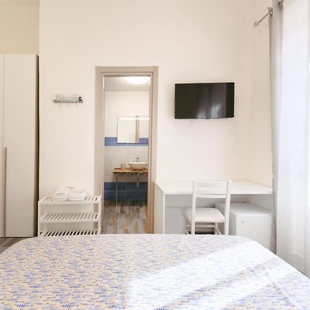 Hotel Lo Scuncino Procida Esterno foto