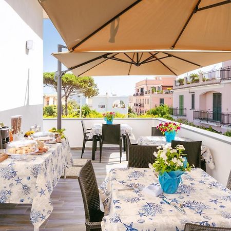 Hotel Lo Scuncino Procida Esterno foto