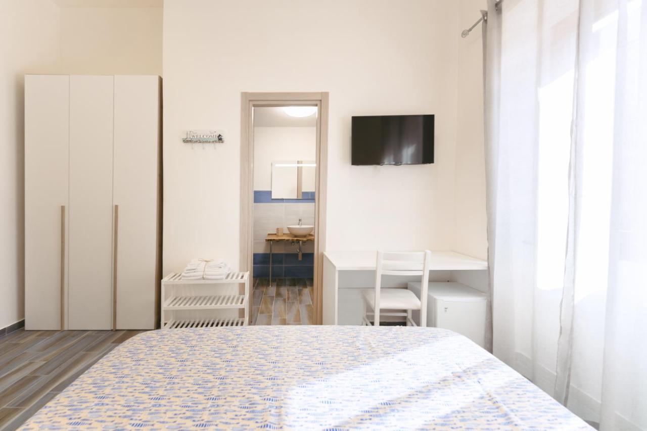 Hotel Lo Scuncino Procida Esterno foto